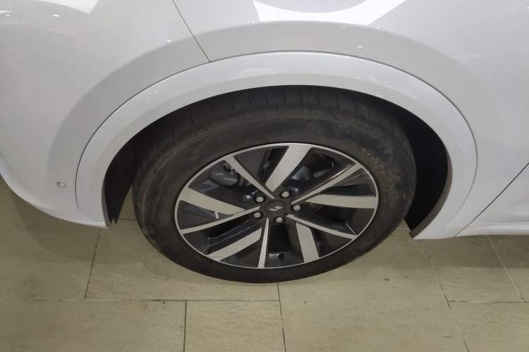 Used Li Auto L7 2023 Pro Model
