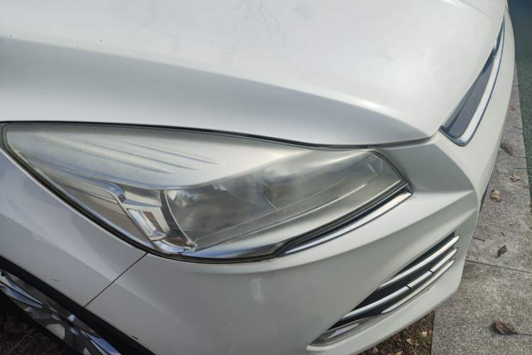 Used Ford Kuga 2015 1.5L GTDi Two-Wheel Drive Fashion Edition