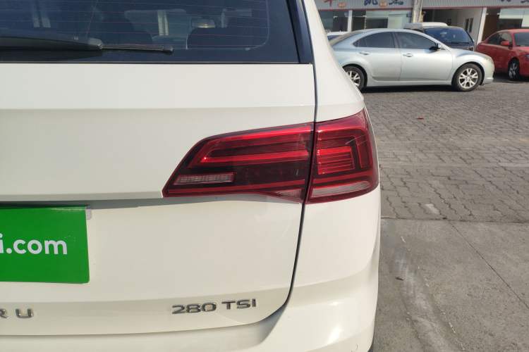 Used Volkswagen Tharu 2020 280TSI Two-Wheel Drive Luxury Plus Version China VI Standard