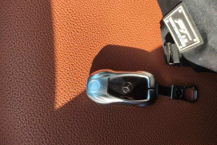 Used Mercedes-Benz GLC 2019 GLC 260 L 4MATIC Dynamic Model
