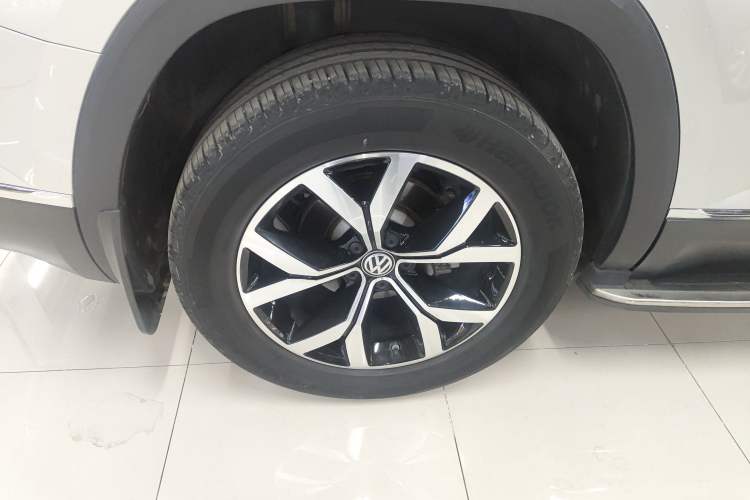 Used Volkswagen Teramont 2019 330TSI Two-Wheel-Drive Luxury Edition China VI Standard