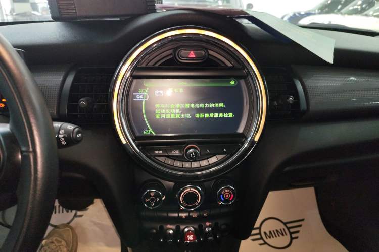 Used  MINI 2015 1.5T COOPER Fun Five-Door Edition
