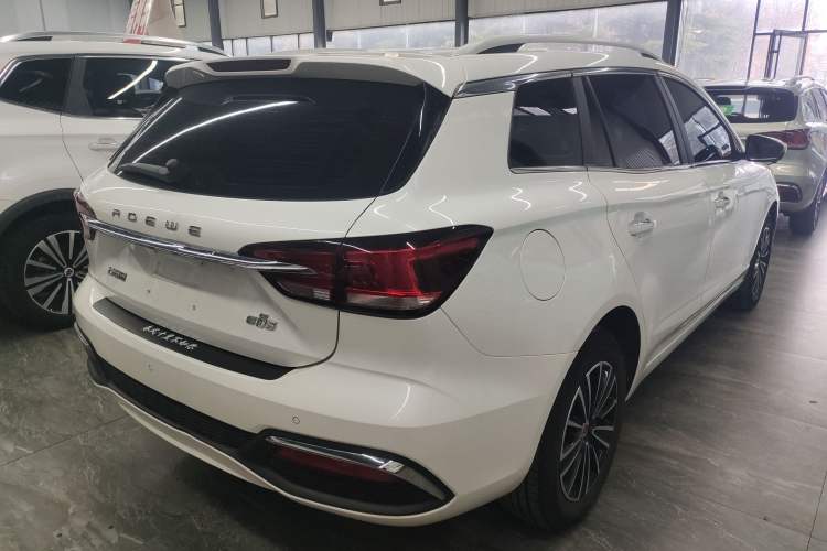Used Roewe Ei5 2019 Smart Connect Supreme Edition
