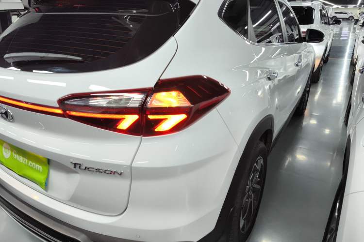 Used Hyundai Tucson 2020 280TGDi Two-Wheel-Drive GLS Smart Connectivity Version China VI Standard
