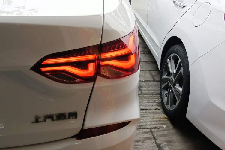 Used Chevrolet Monza 2022 320 Automatic Enjoyment Sunroof Version
