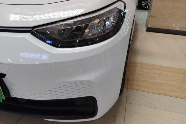 Used Volkswagen ID.3 2025 Smart Edition Outstanding Model
