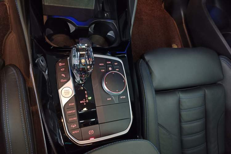 Used BMW X4 2022 M40i