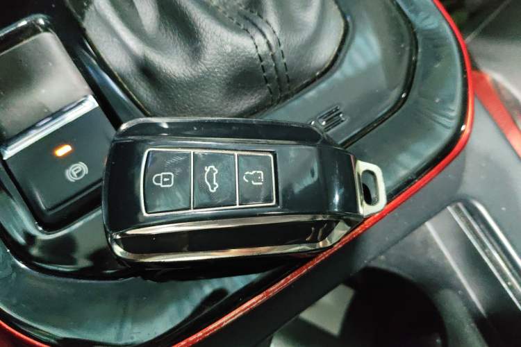 Used Dongfeng Aeolus Yixuan 2021 230T Automatic ZuiFeng Edition
