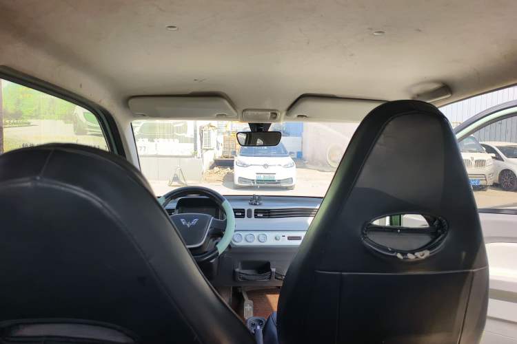 Used Wuling Hongguang MINIEV 2021 Macaron Premium Model – Lithium Iron Phosphate
