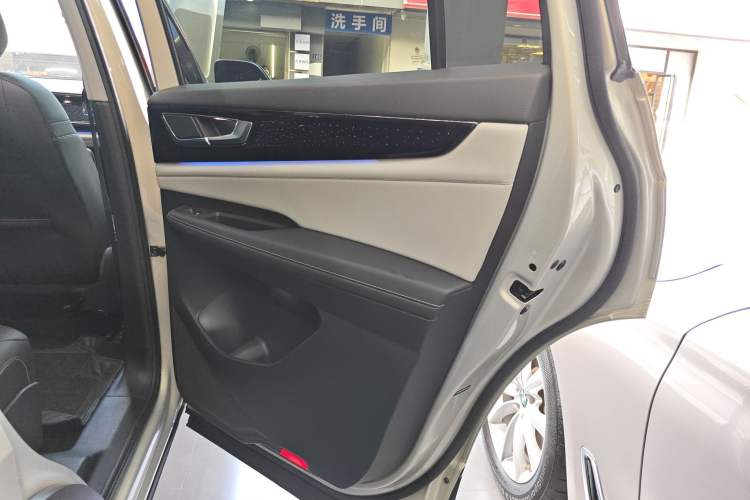 Used Volkswagen Teramont 2021 330TSI Two-Wheel-Drive Prestige Luxury Edition
