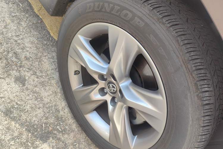 Used Toyota Highlander 2018 2.0T Four-Wheel Drive Prestige Version 7 Seats China V Emission Standard
