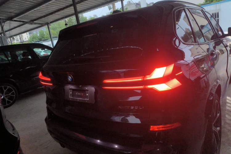 Used BMW X5 2023 xDrive 30Li Luxury M Sport Night Edition Package
