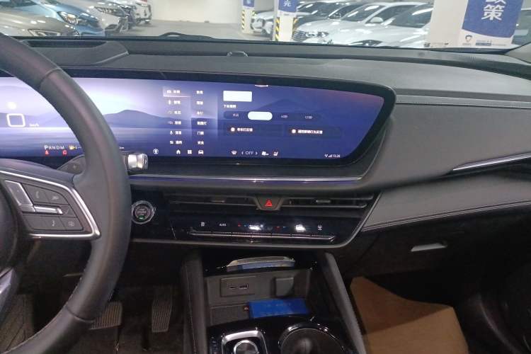 Used Buick Envision 2025 25T Entry-Grade Platinum Edition