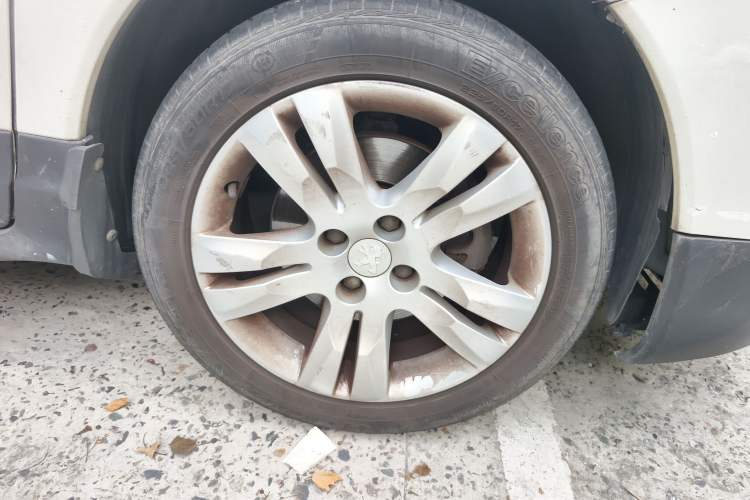 Used Peugeot 3008 2013 2.0L Automatic Trend Edition
