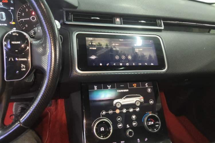 Used Land Rover Range Rover Velar 2019 250 PS
