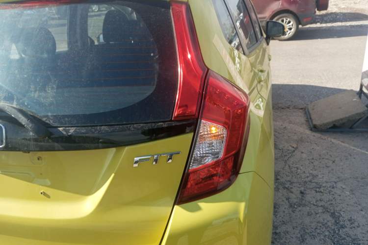 Used Honda Fit 2014 1.5L SE CVT Fashion Model