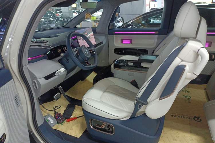 Used Zeekr MIX 2025 Long-Range Intelligent Driving Edition
