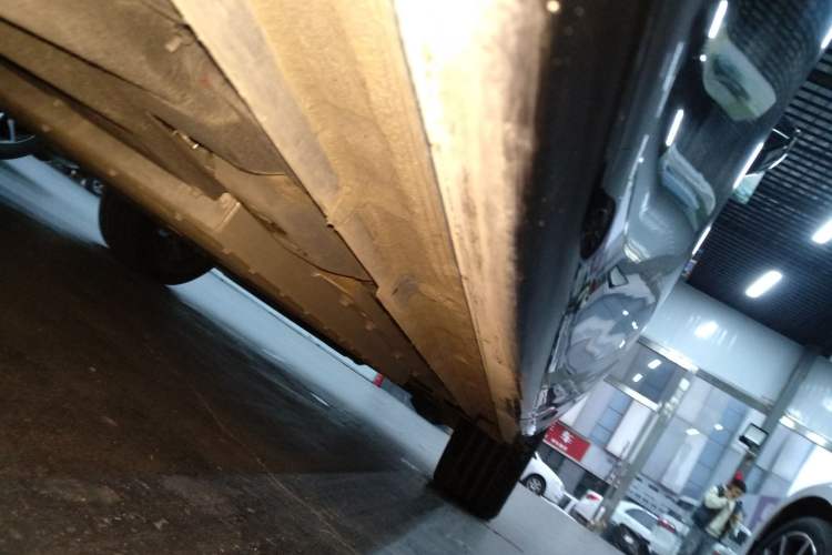 Used Lynk & Co 08 EM-P 2025 220 km All-Wheel-Drive Performance Halo
