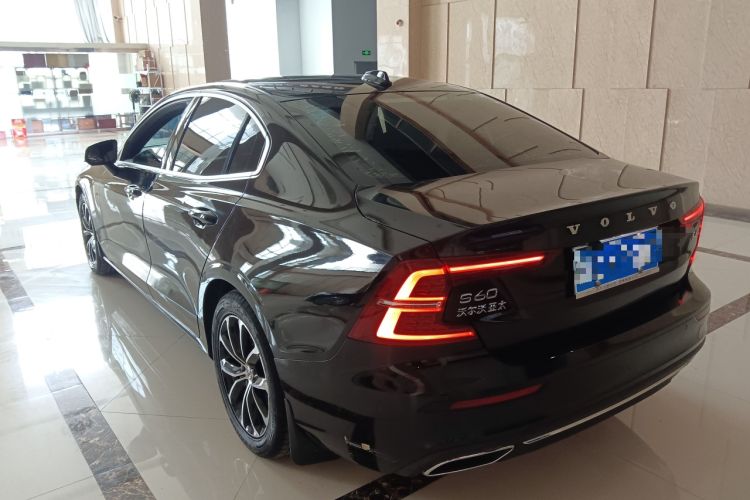 Used Volvo S60 2021 T4 Zhiyi Luxury Edition