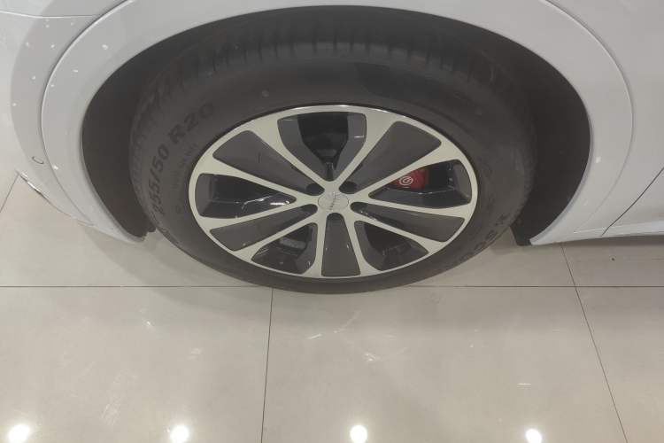 Used Hima Luxeed R7 2024 All-Electric 736 km Ultra