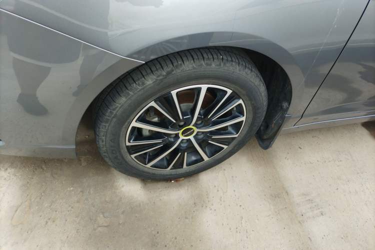 Used Roewe i5 2021 1.5L CVT Platinum Edition
