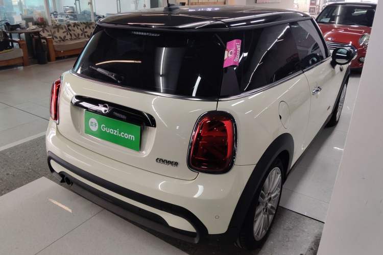 Used  MINI 2022 Updated 1.5T COOPER Classic Edition