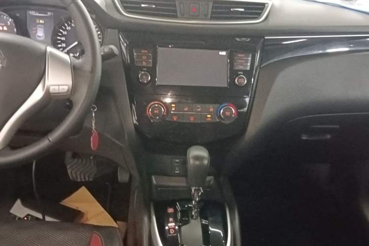 Used Nissan Qashqai 2017 2.0L CVT Smart Enjoyment Version China V Standard
