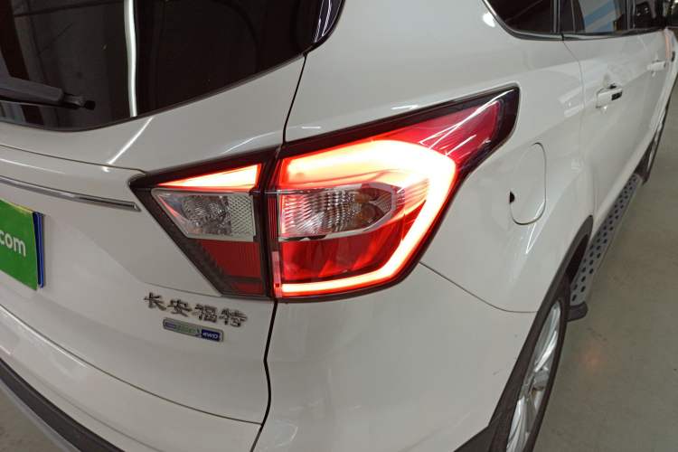 Used Ford Kuga 2017 EcoBoost 180 Four-Wheel Drive Luxury Wing Model
