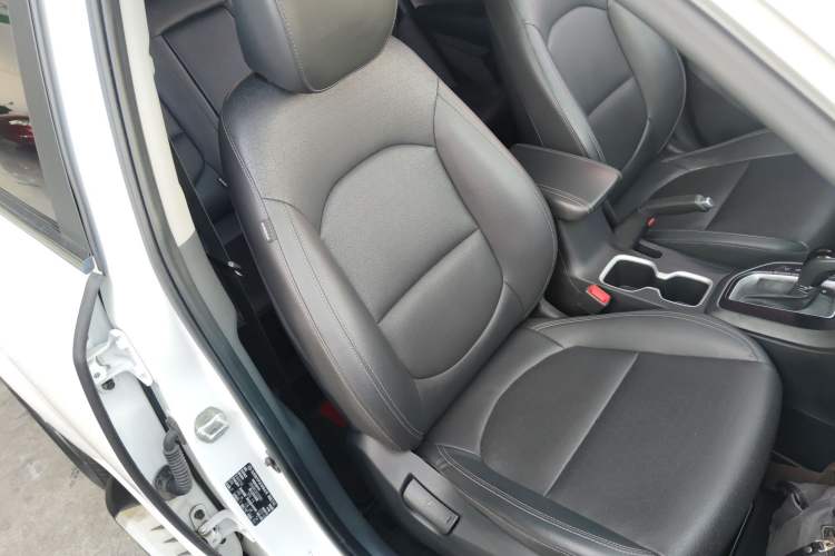 Used Hyundai ix35 2019 2.0L Automatic 2WD Zhiyong·Changxiang Edition China VI Standard
