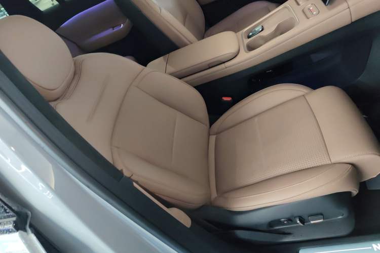 Used Nio ES6 2023 75 kWh
