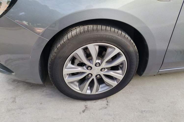 Used Buick GT 2018 18T Automatic Elite Model
