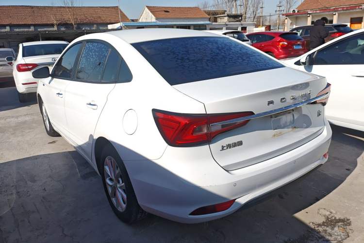 Used Roewe i5 2020 1.5L Manual 4G Connect Luxury Edition