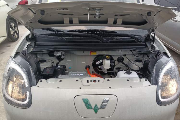 Used Wuling Hongguang MINIEV 2025 Four-Door Version Advanced Edition
