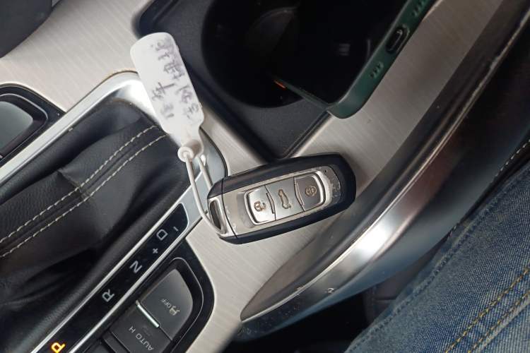 Used Geely Auto Emgrand X7 Sport 2018 1.8TD Automatic Two-Wheel Drive Zhiya Model