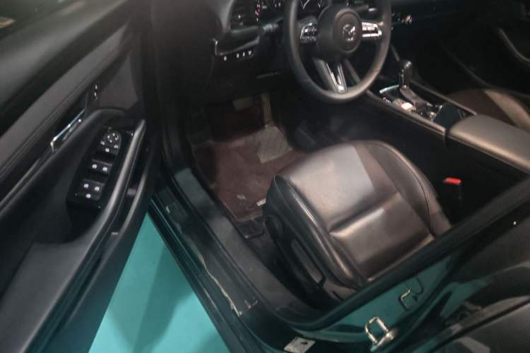 Used Mazda Mazda 3 Axela 2021 2.0L Automatic Zhiya Edition