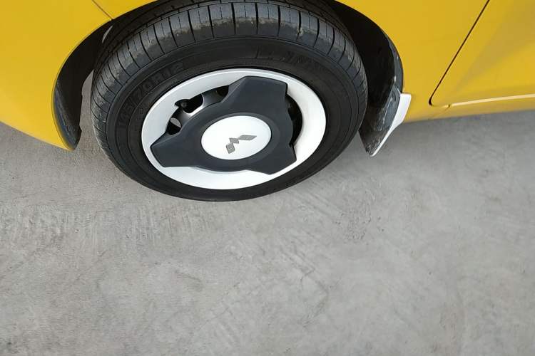 Used Wuling Hongguang MINIEV 2021 Macaron Fashion Model Lithium Iron Phosphate