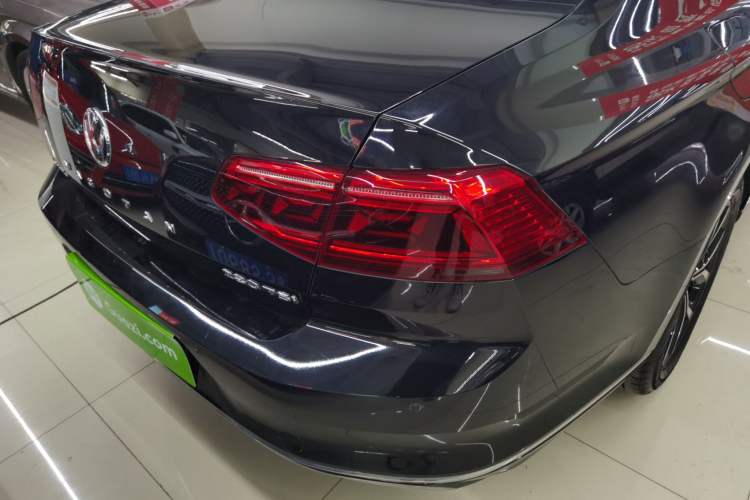 Used Volkswagen Magotan 2020 280TSI DSG Comfort Edition
