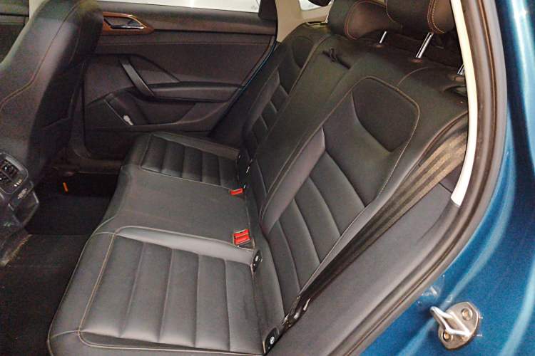 Used Volkswagen Tharu 2019 280TSI Two-Wheel Drive Comfort Edition China VI Standard
