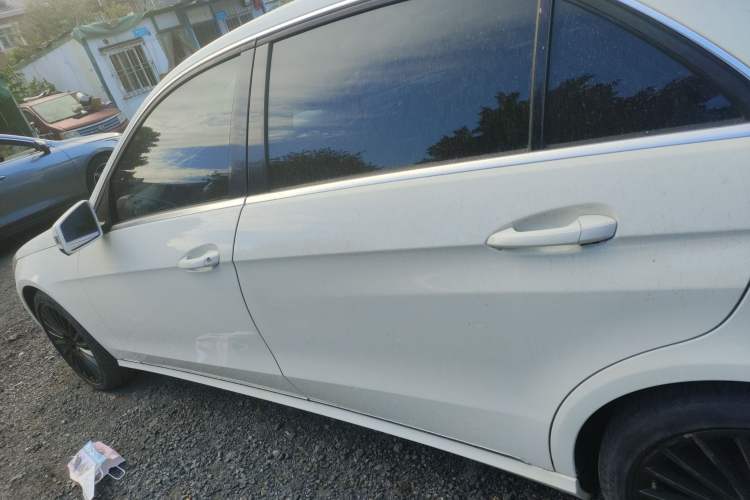 Used Mercedes-Benz E-Class 2015 E 200 L
