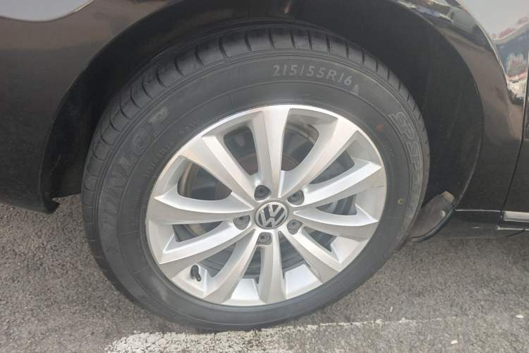 Used Volkswagen Magotan 2015 1.8TSI Advanced Model