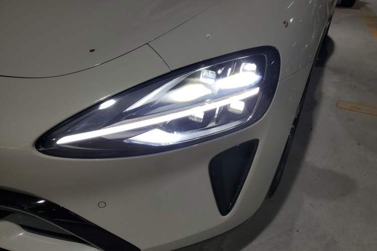 Used  SU7 2024 Four-Wheel Drive Ultra-Long Range Advanced Intelligent Driving Max Edition
