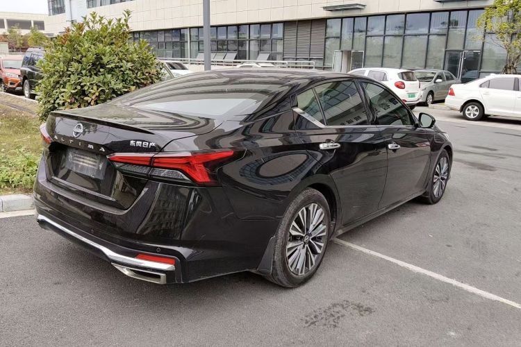 Used Nissan Teana 2022 2.0L XL-Upr Enjoyment Edition
