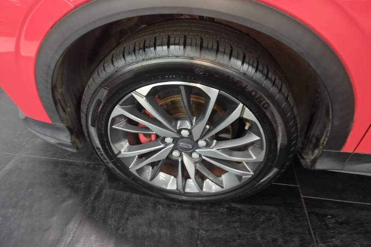 Used Geely Auto Coolray 2019 Sport Model 260T DCT Patrol China V Standard
