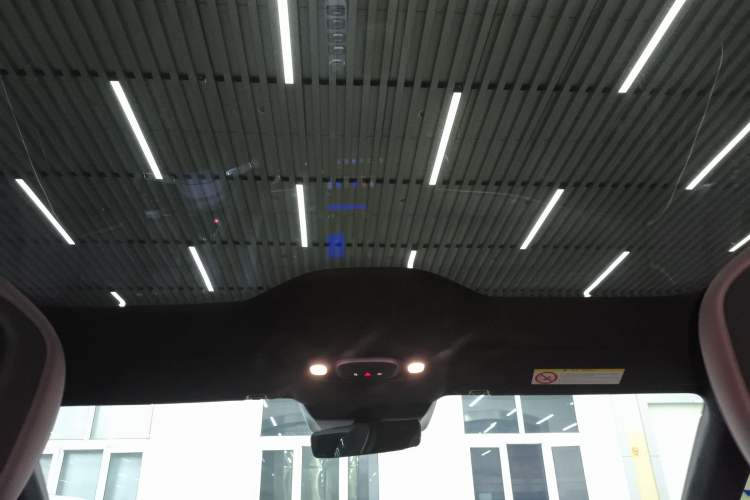 Used  SU7 2024 Four-Wheel Drive Ultra-Long Range Advanced Intelligent Driving Max Edition