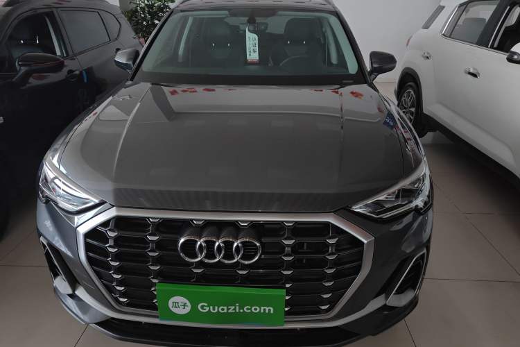 Used Audi Q3 2019 35 TFSI Advanced Dynamic Edition
