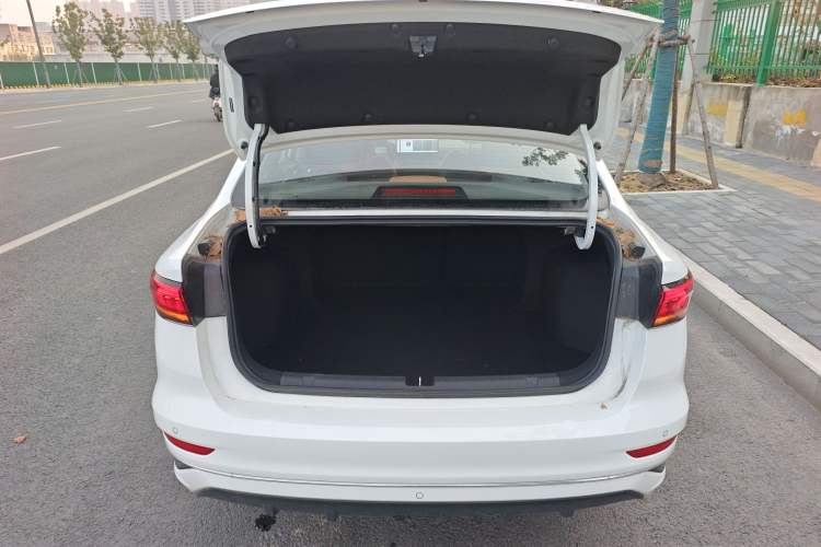 Used Geely Auto Emgrand 2025 4th Generation 1.5L CVT Flagship Version