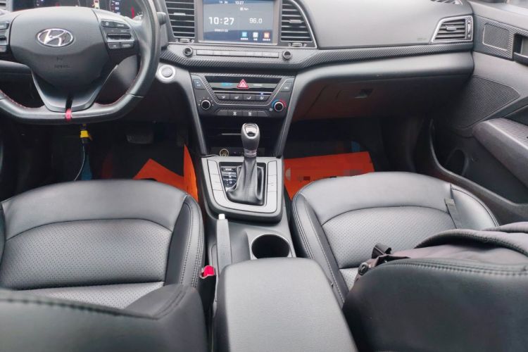 Used Hyundai Elantra 2018 1.4T Dual-Clutch Xuan Dong · Dynamic Edition
