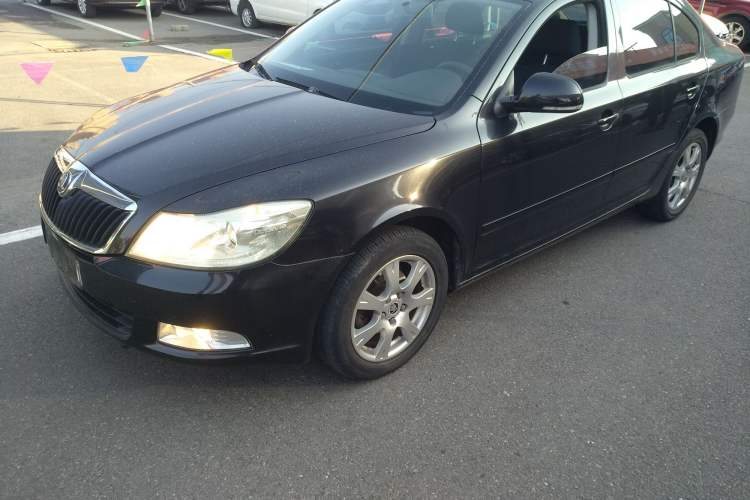 Used Skoda Octavia 2014 1.6L Manual Yijie Edition