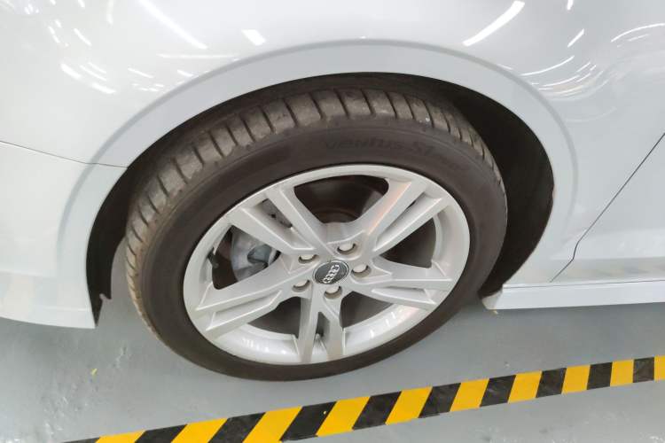 Used Audi A3 2019 Limousine 35 TFSI Fashion Edition China V standard
