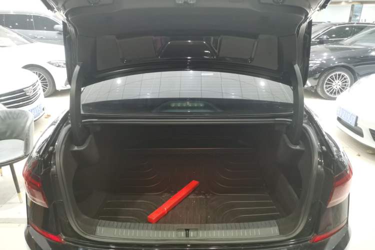 Used Volkswagen Passat 2022 330TSI Luxury Edition
